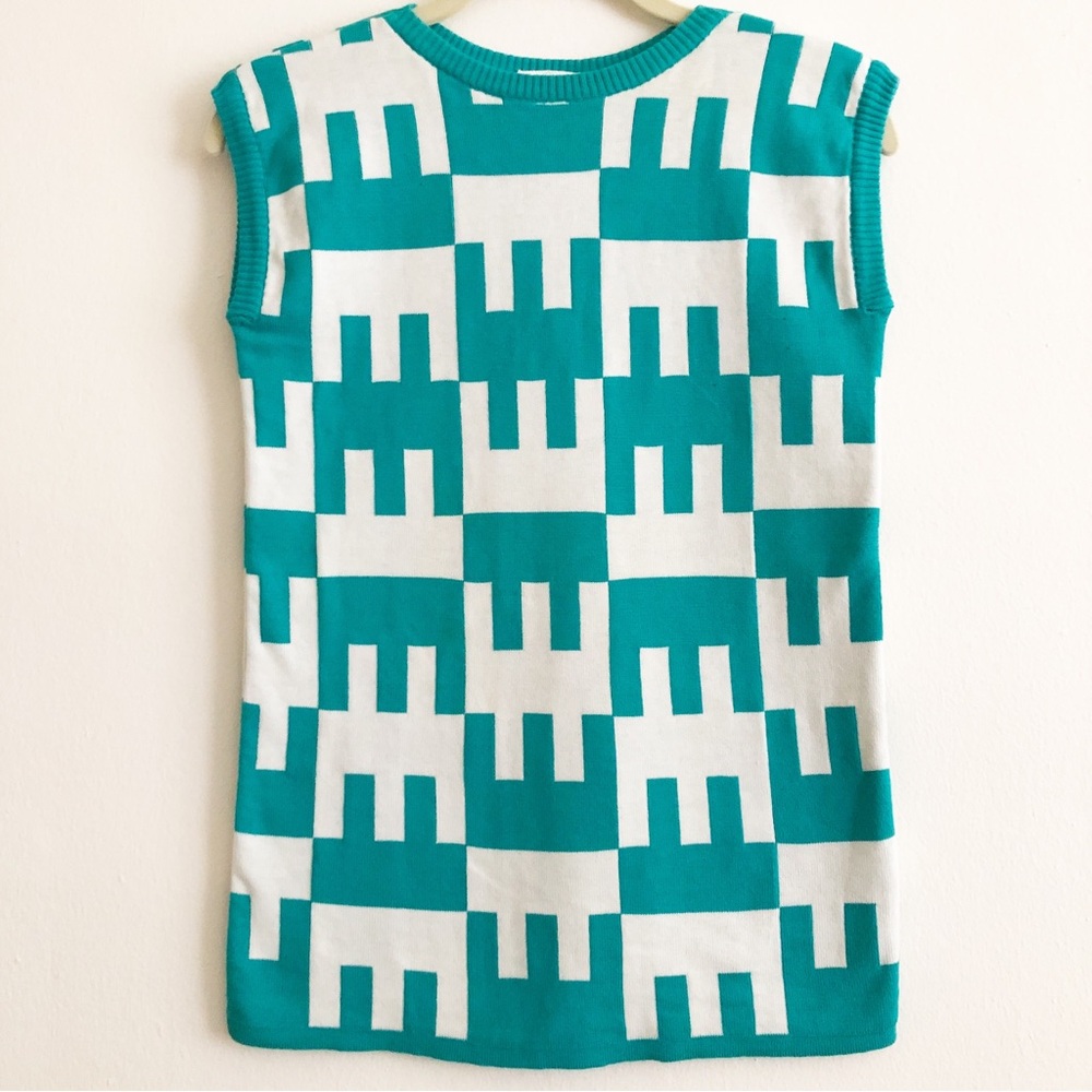 Vintage Correges Top Sleeveless 100% Cotton Bold Pattern